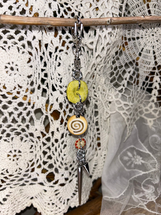 Green Button Spiral Chainmail Keychain